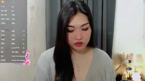 CLAIRE online show from 11-04-25, 04:11