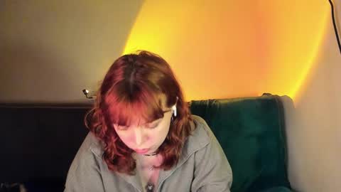 Snapshot of clancyosbourne chatting on 12-14-24, 10:18 Clancy online show from 12-14-24, 10:18