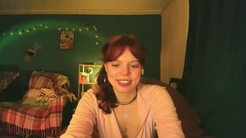 Snapshot of clancyosbourne chatting on 03-08-25, 12:00 Clancy online show from 03-08-25, 12:00