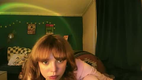 Snapshot of clancyosbourne chatting on 10-13-25, 06:41 Clancy online show from 10-13-25, 06:41