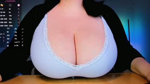 Clara  online show from 02-01-25, 07:02