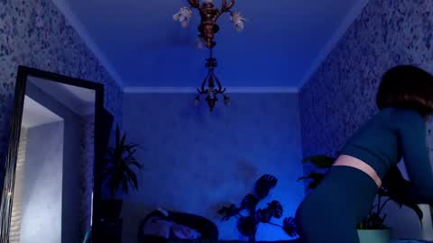 Clara online show from 01-29-25, 07:22