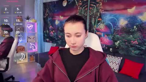 clarabenson online show from 09-22-25, 06:43