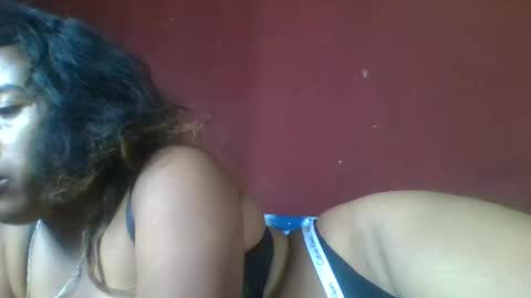 Clarah0123 online show from 04-25-26, 08:39