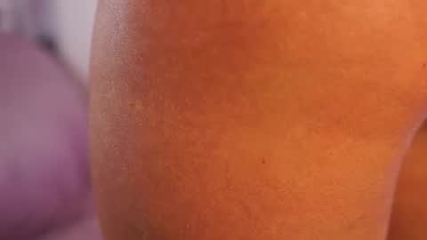 Snapshot of clarahazell chatting on 10-31-25, 06:14 ClaraHazel online show from 10-31-25, 06:14