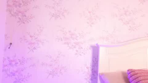 Snapshot of clarahazell chatting on 11-29-25, 05:21 ClaraHazel online show from 11-29-25, 05:21