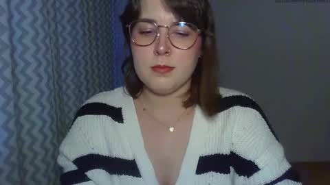 Clara online show from 04-27-26, 05:44