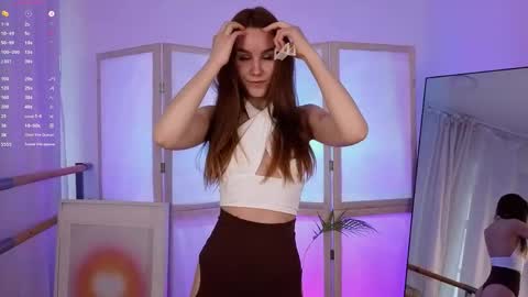 Claire online show from 04-25-26, 01:52