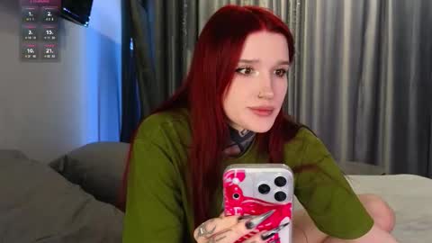 Snapshot of clarewoods chatting on 02-13-26, 02:40 Sophie online show from 02-13-26, 02:40