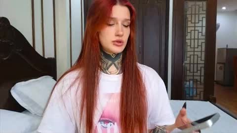 Sophie online show from 05-01-26, 03:55