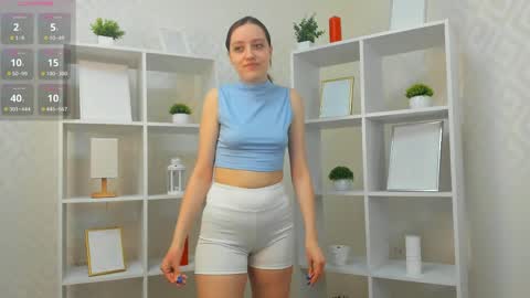 Lora online show from 03-31-26, 01:07