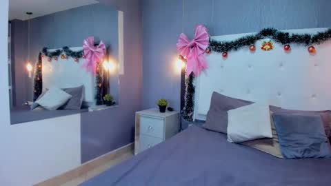 Snapshot of clarigil chatting on 12-02-25, 03:07 clarigil online show from 12-02-25, 03:07