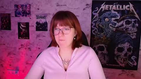 Clarissa online show from 04-30-26, 03:51