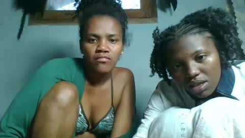 clarisse98 online show from 10-27-25, 02:15