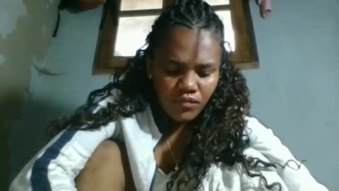 clarisse98 online show from 11-11-25, 02:22