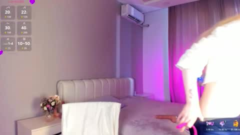 Snapshot of clarity_yumi chatting on 11-01-25, 12:51 Yumi online show from 11-01-25, 12:51