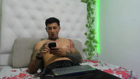 Juanpaindependent model online show from 04-22-26, 06:05