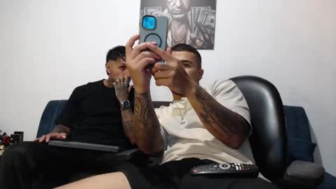 Juanpaindependent model online show from 04-25-26, 08:50