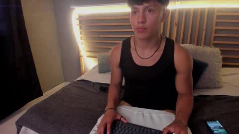 Snapshot of clark_ken1 chatting on 03-05-26, 09:33 clar online show from 03-05-26, 09:33