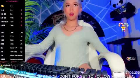   online show from 02-22-25, 02:28