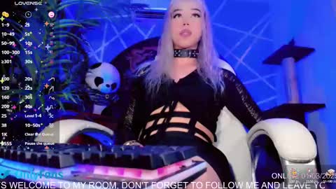   online show from 03-02-25, 01:36