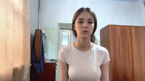 Snapshot of claudiedelosantos chatting on 05-21-26, 08:43 Anny online show from 05-21-26, 08:43