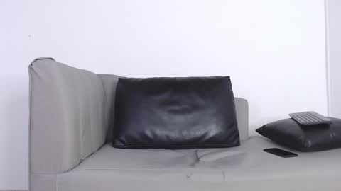    online show from 03-05-25, 12:22