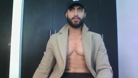 Clay online show from 03-25-26, 03:51