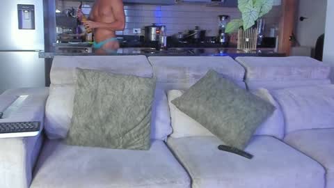 Snapshot of claytonburgues chatting on 01-13-25, 01:56 claytonburgues online show from 01-13-25, 01:56