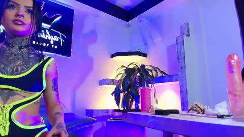 Snapshot of cleeoadams_ chatting on 02-02-25, 07:41 Cleo Adams online show from 02-02-25, 07:41