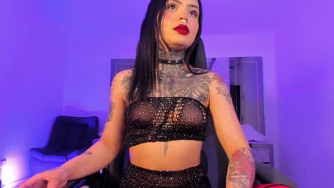 Snapshot of cleeoadams_ chatting on 02-04-25, 04:26 Cleo Adams online show from 02-04-25, 04:26