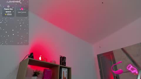 Snapshot of cleeoadams_ chatting on 09-11-25, 04:12 Cleo Adams online show from 09-11-25, 04:12