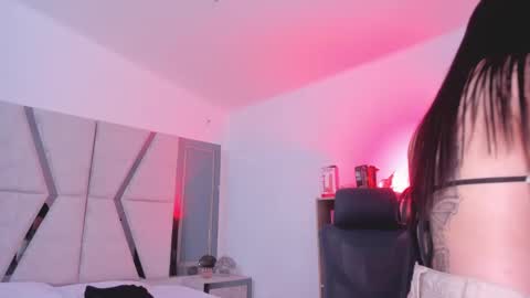 Snapshot of cleeoadams_ chatting on 09-14-25, 04:00 Cleo Adams online show from 09-14-25, 04:00