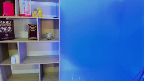 Snapshot of cleeoadams_ chatting on 10-05-25, 04:11 Cleo Adams online show from 10-05-25, 04:11