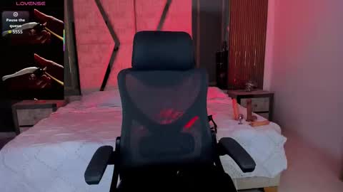 Snapshot of cleeoadams_ chatting on 10-08-25, 04:54 Cleo Adams online show from 10-08-25, 04:54