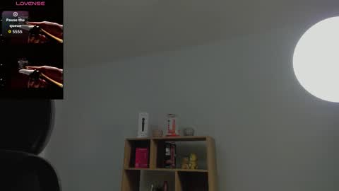 Snapshot of cleeoadams_ chatting on 10-11-25, 04:22 Cleo Adams online show from 10-11-25, 04:22