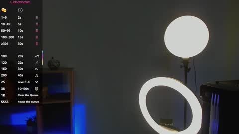 Snapshot of cleeoadams_ chatting on 10-19-25, 04:13 Cleo Adams online show from 10-19-25, 04:13