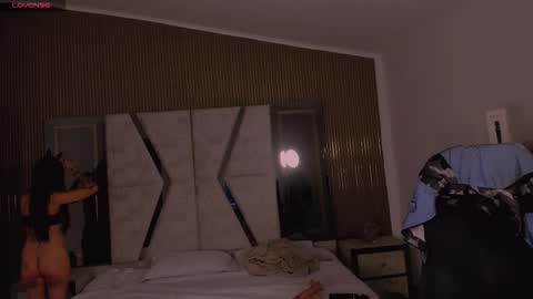 Snapshot of cleeoadams_ chatting on 10-26-25, 05:02 Cleo Adams online show from 10-26-25, 05:02