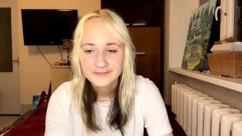 Jenny online show from 11-05-25, 06:41