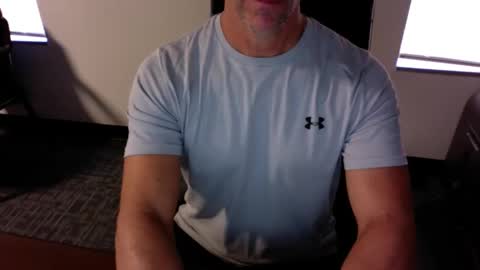 Snapshot of clemike69 chatting on 10-30-25, 03:57 clemike69 online show from 10-30-25, 03:57