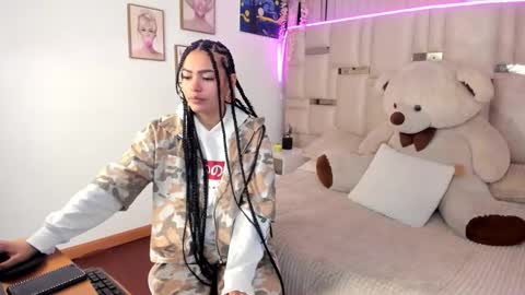 Cleo  smith online show from 09-12-25, 04:45