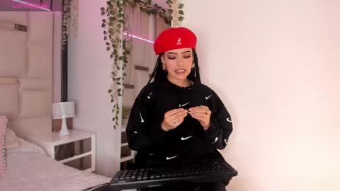 Cleo  smith online show from 10-09-25, 03:26