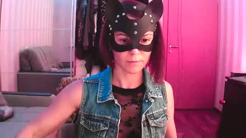 cleo_catra online show from 10-10-25, 02:27