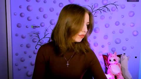 Snapshot of cleo_cool chatting on 03-11-26, 09:37 ur Cleo online show from 03-11-26, 09:37