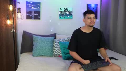 Girl Juliana and Federico online show from 10-29-25, 06:26