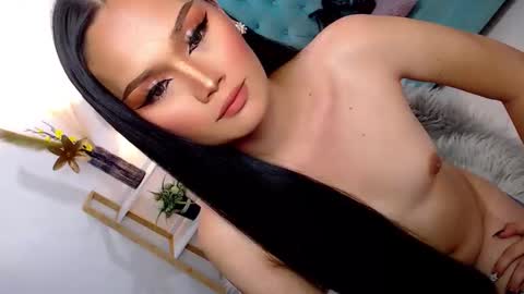 Snapshot of cleofex chatting on 11-18-25, 12:16 Cleo online show from 11-18-25, 12:16