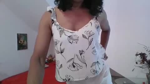 Cleopatra online show from 05-10-26, 04:50