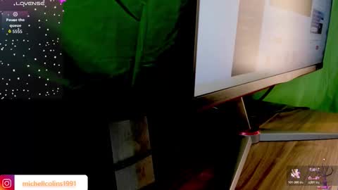 Snapshot of cleopatriagad chatting on 10-31-25, 12:00 cleopatriagad online show from 10-31-25, 12:00