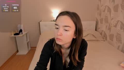 Snapshot of cleotwilight chatting on 02-21-25, 03:21 Cleo online show from 02-21-25, 03:21