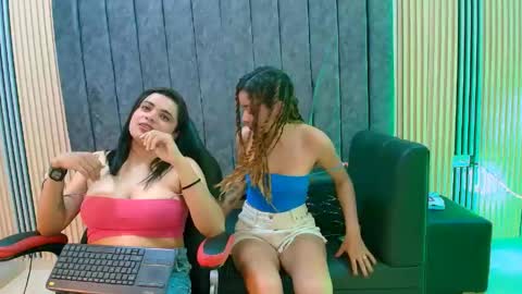 clerk_and_liss online show from 05-28-26, 02:47